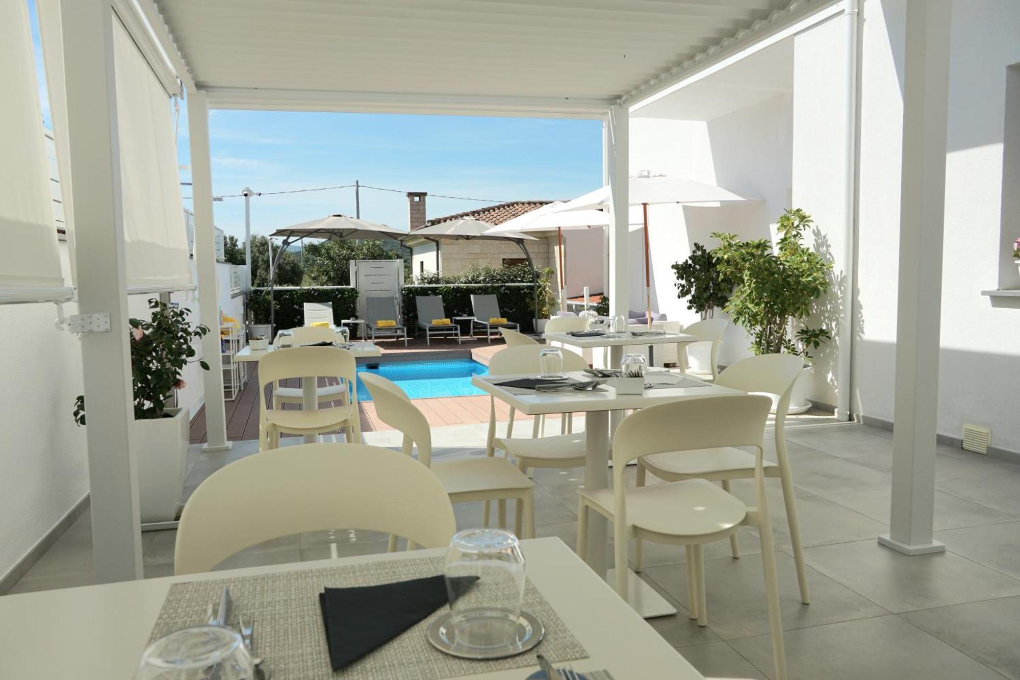 Chic & Charme Luxury Rooms Olbia Eksteriør bilde