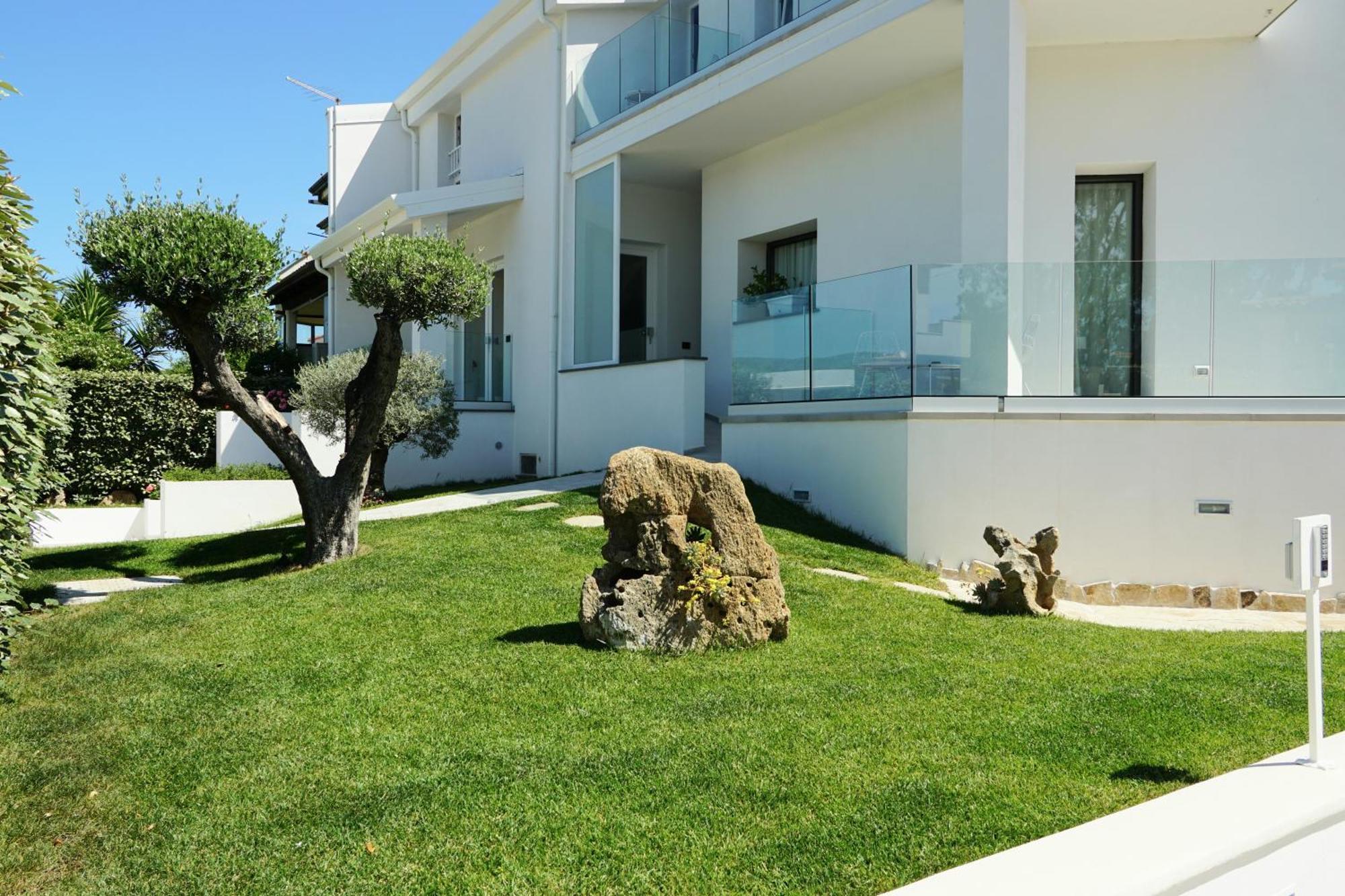 Chic & Charme Luxury Rooms Olbia Eksteriør bilde